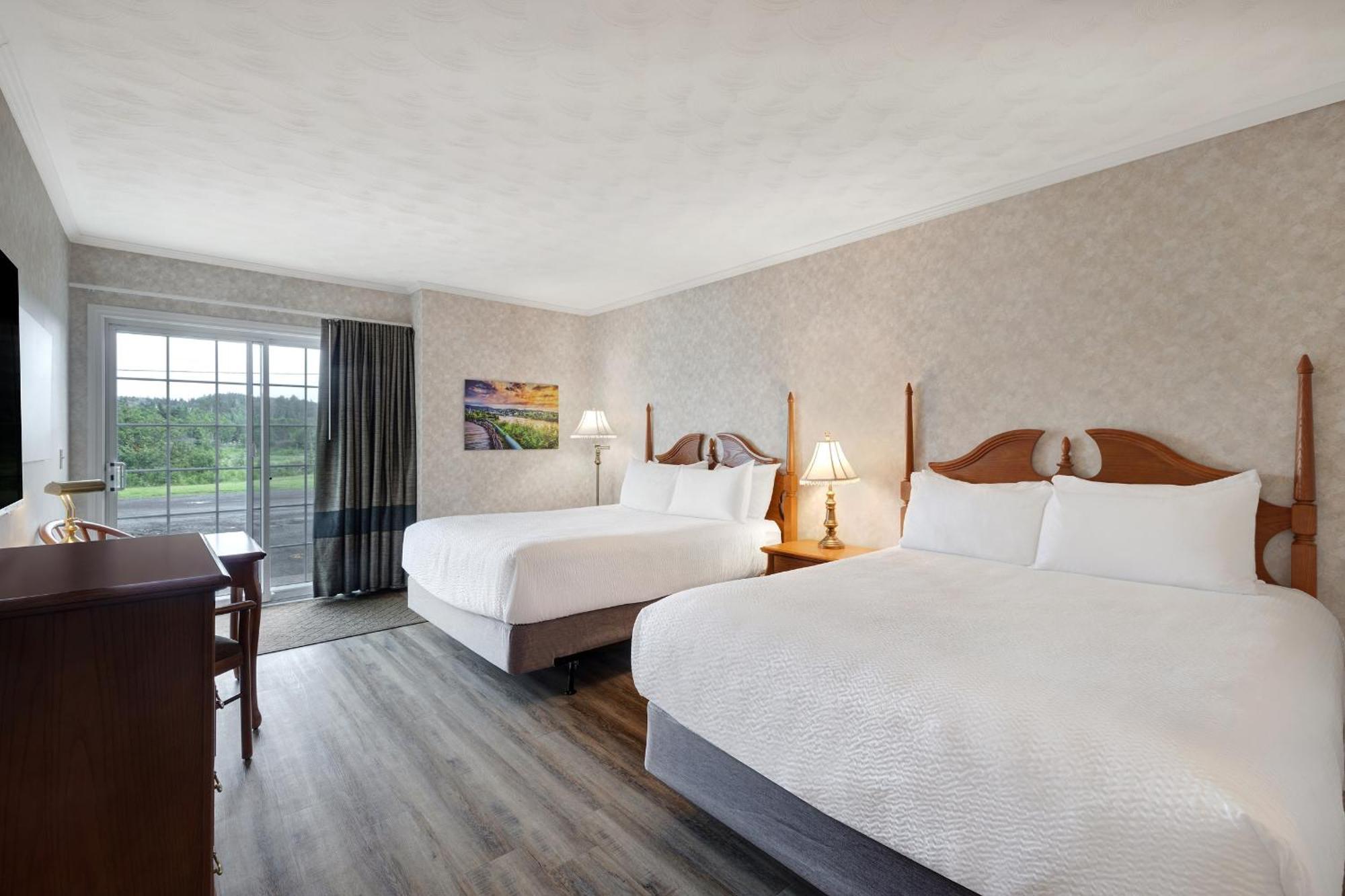 Days Inn By Wyndham Edmundston Exteriér fotografie