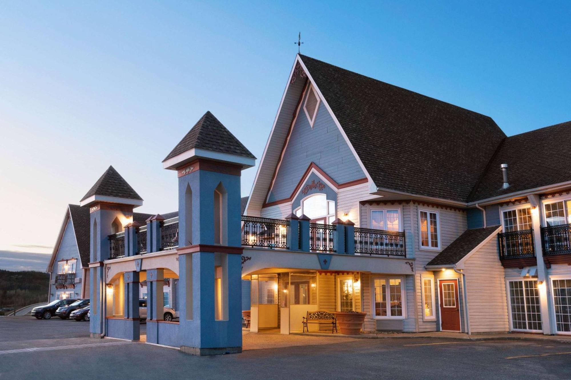 Days Inn By Wyndham Edmundston Exteriér fotografie