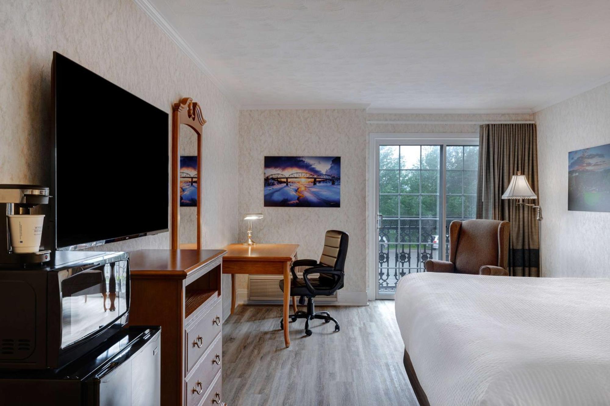 Days Inn By Wyndham Edmundston Exteriér fotografie